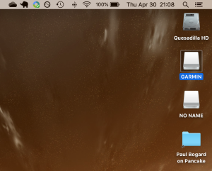 Screenshot of a MacOS desktop, with GARMIN and NO NAME external drives.