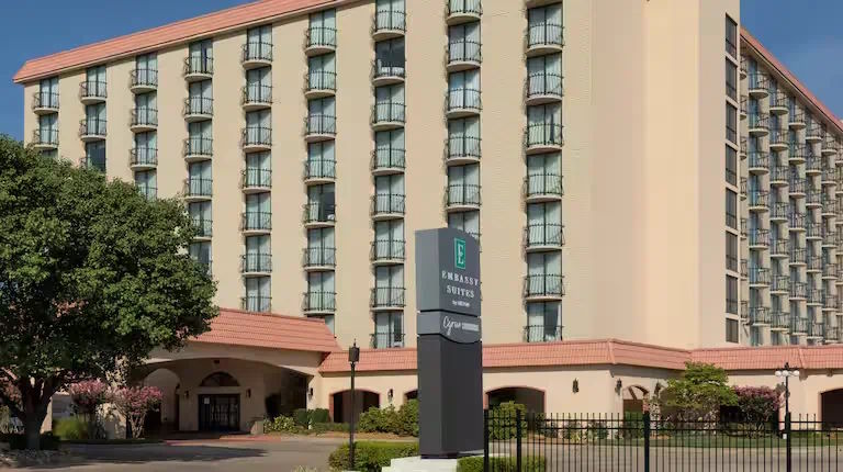 Embassy Suites by Hilton Tulsa I-44
